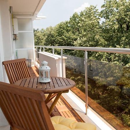 Square View Apartment Kazanlak Phòng bức ảnh